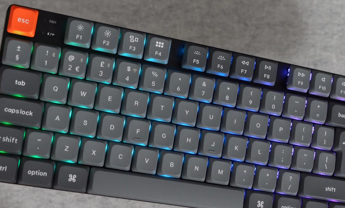 Closeup of Keychron K5 Max keyboard showing back-only lighting